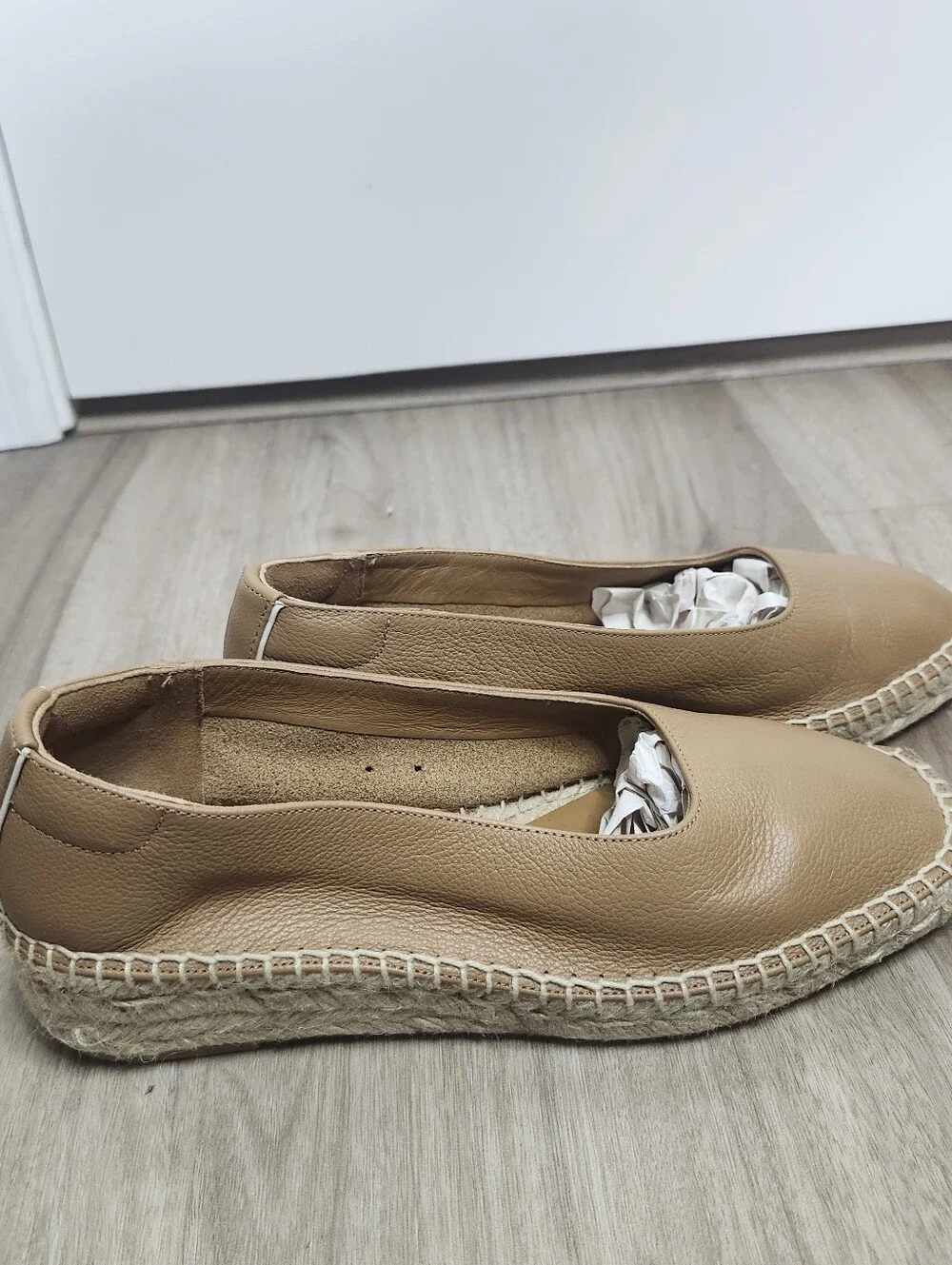 Everlane Leather Espadrille Womens 6.5 Tan Caramel Slip On Classic Neutral Work